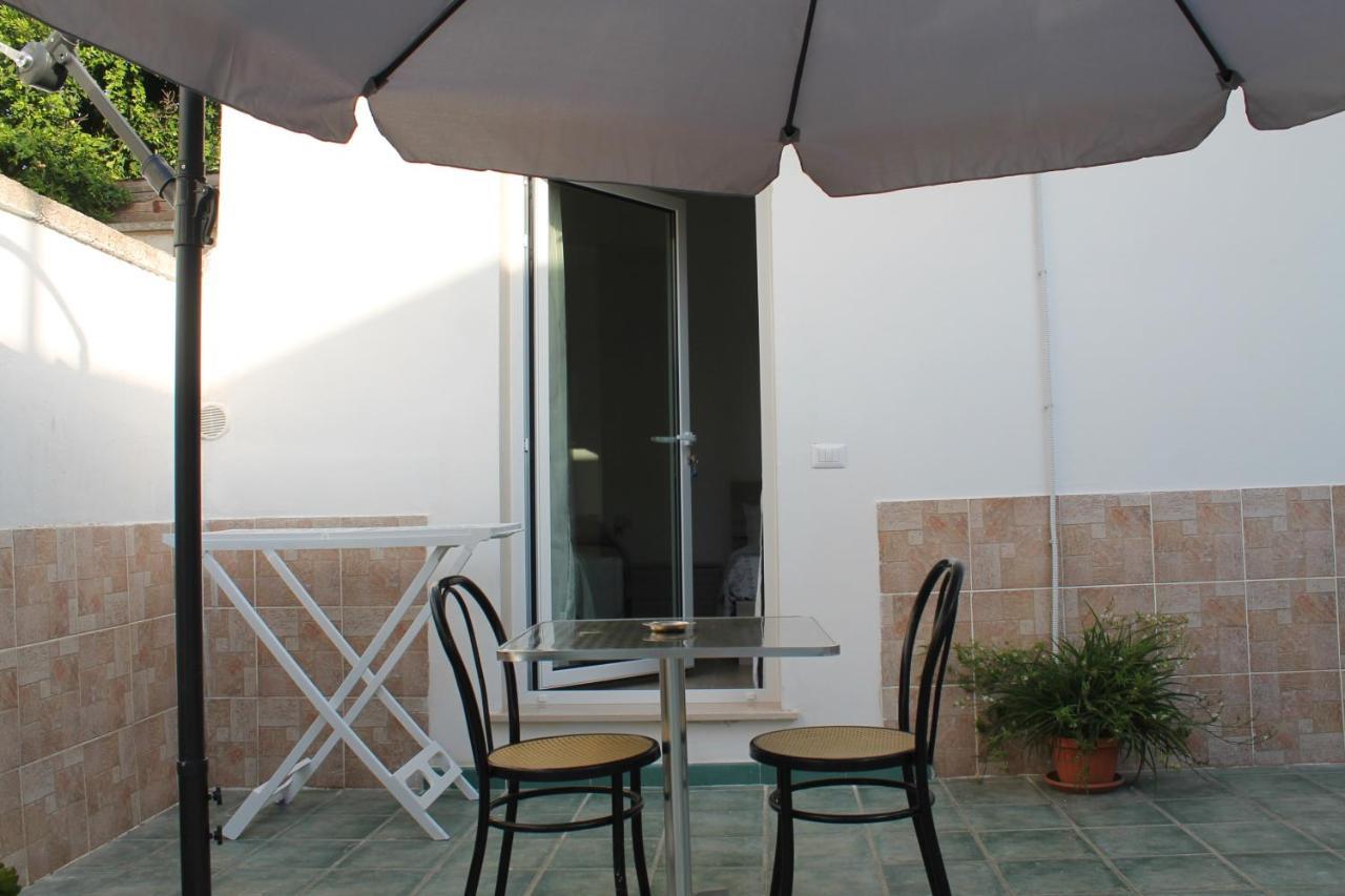 B&B Sunrise Porto Cesareo Buitenkant foto